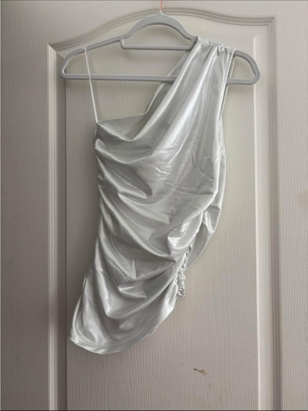 One-Shoulder Ruched Bandeau Top